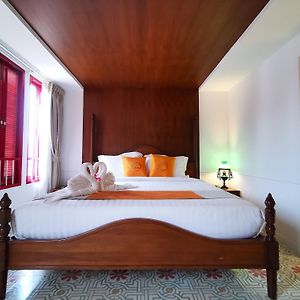 Deluxe Zimmer mit Kingsize-Bett